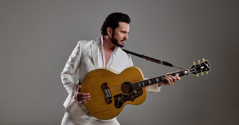 Bouke Rocks Elvis 2026-2027 — muziek in Uden